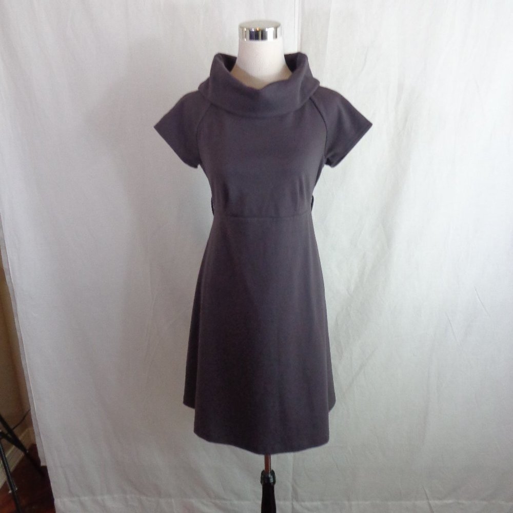 XS GAP MATERNITY DRESS